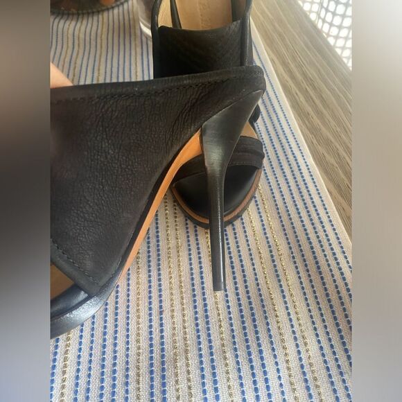 L.A.M.B. Black Leather Suede Open Toe Stiletto Sandals Size 6 - Picture 2 of 16